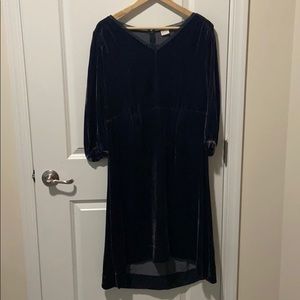 Long sleeve black dress (felt/velvet)